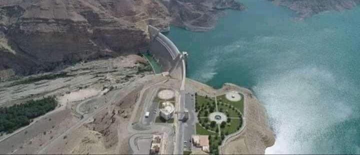 أبناء وصاب يستعدون لإنجاز إحدى عجائب الإبداع في المجال التنموي لأعمق بحيره في شبه الجزيرة العربية