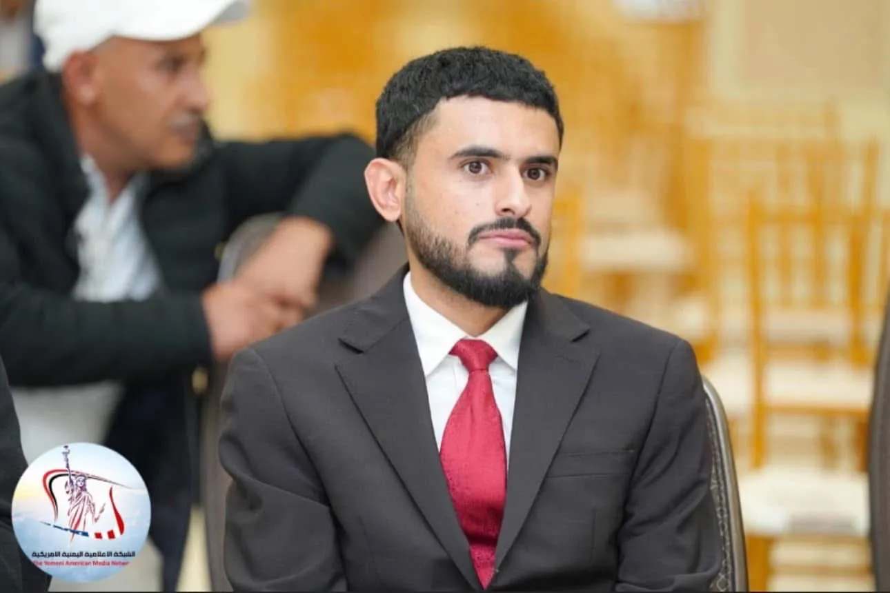من هو الشاب اليمني الذي رشحه ترامب لشغل منصب مستشار في البيت الأبيض؟