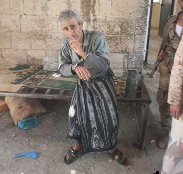 يمني يرتكب الفاحشة مع بناته بتحريض من الام