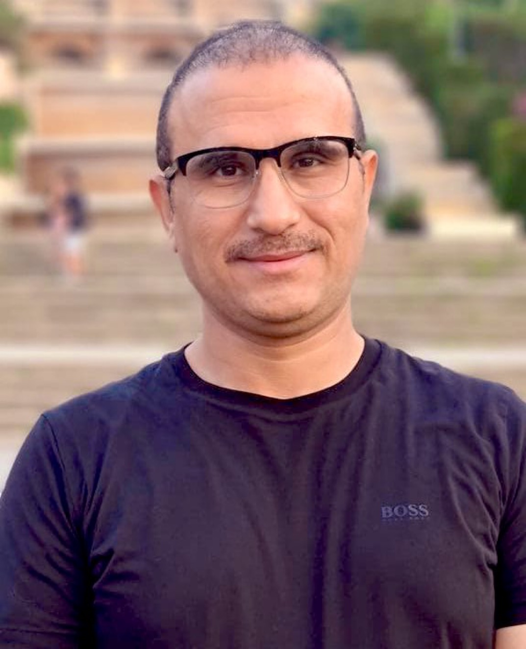 ماذا يقصد طواف بـ‏حاشد وجماعة الكهف!؟