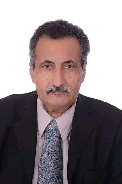 وفاة السفير والكاتب اليمني عبدالوهاب محمد إسماعيل العمراني